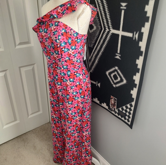 💐NWT Molly Bracken Brand Floral Print One Shoulder Jumpsuit, Small - Picture 4 of 13